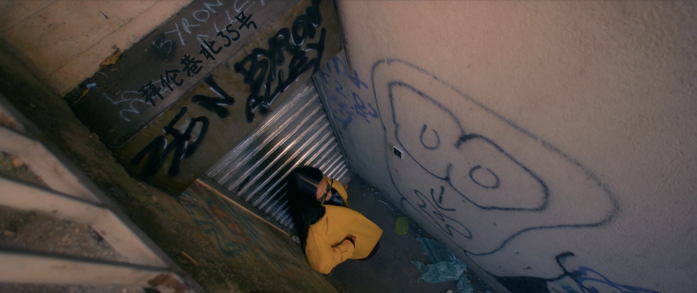 The.Substance.2024.1080p.10bit.WEBRip.6CH.x265.HEVC-PSA.mkv_20241201_195806.614.jpg