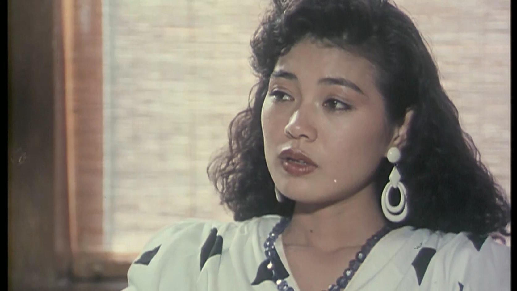 安丽小姐.mp4_20250203_185859.345.jpg