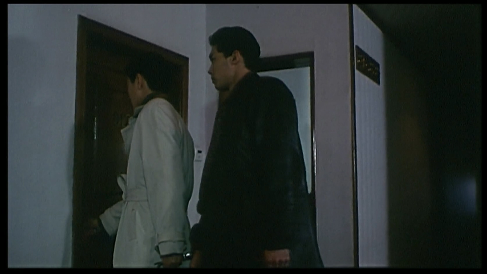 冰城擒魔.mkv_20250206_100359.793.jpg