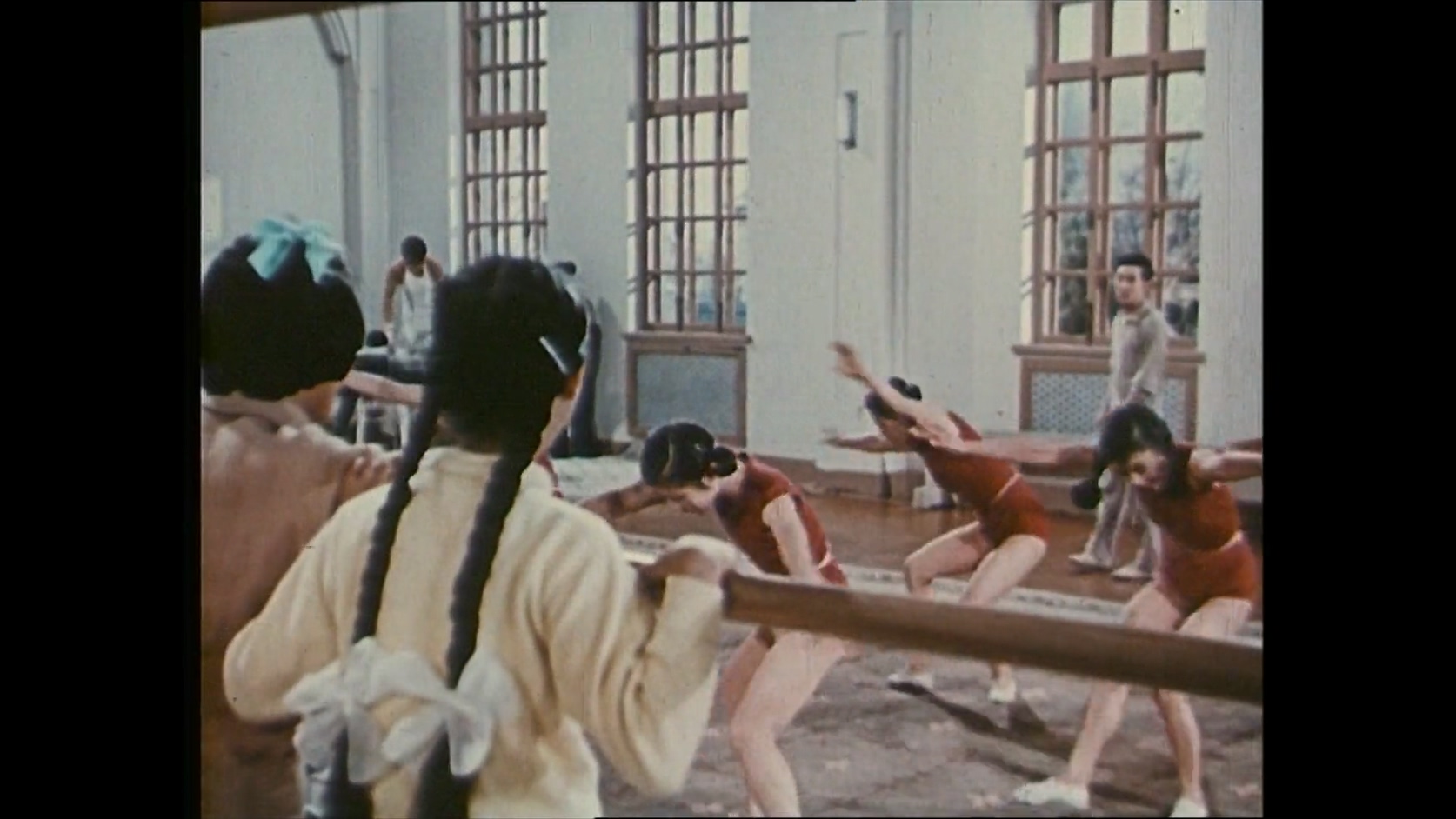 冰上姐妹.mkv_20250206_101551.337.jpg