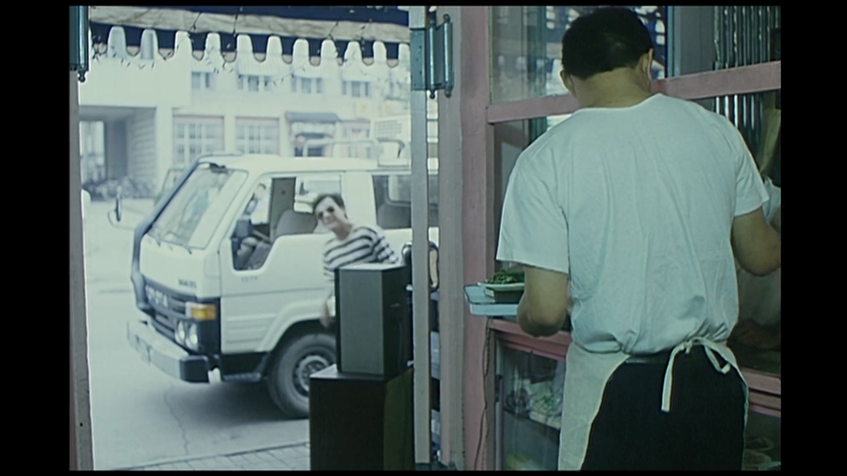 不能没有爱.mkv_20250206_104303.115.jpg