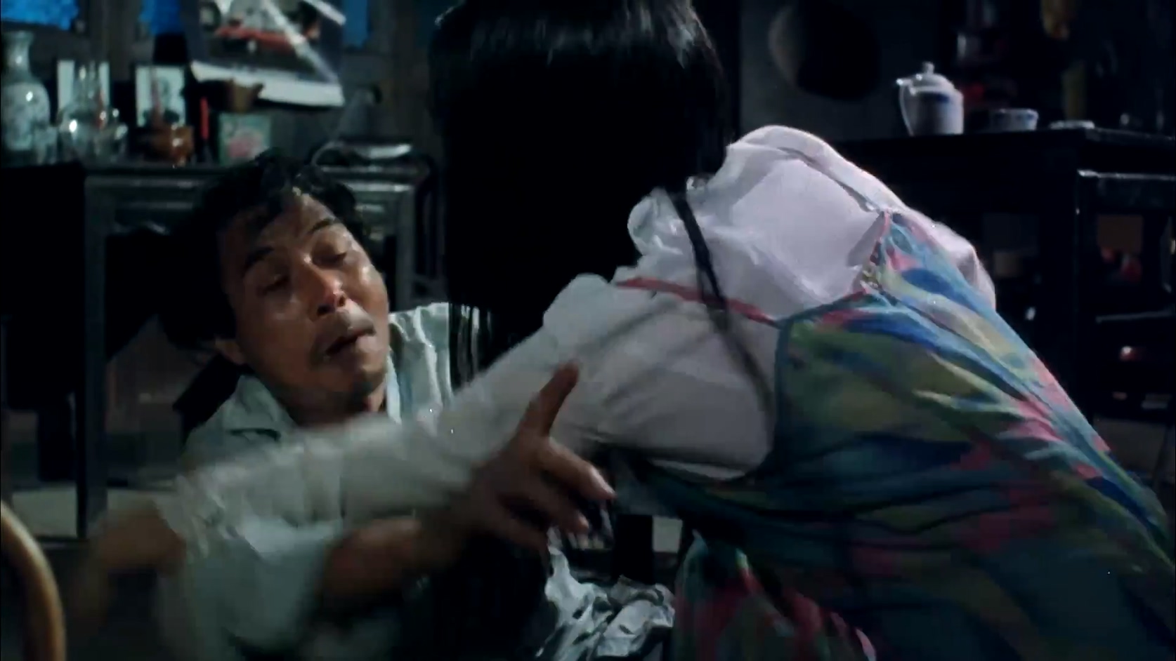 白粉妹.MP4_20250207_111938.779.jpg