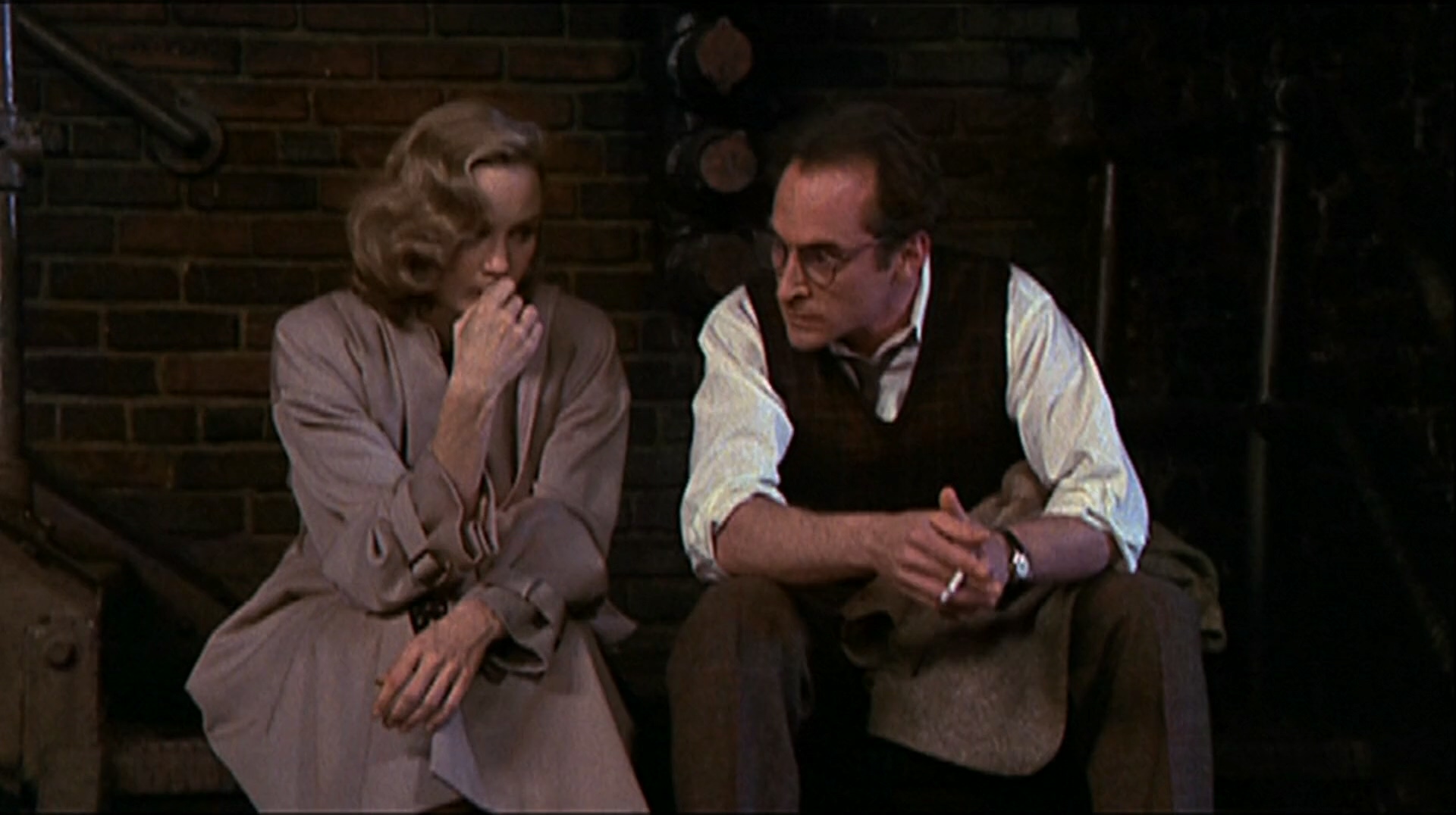 Frances.1982.1080p.WEBRip.x264-hclg.mkv_20250211_153735.959.jpg