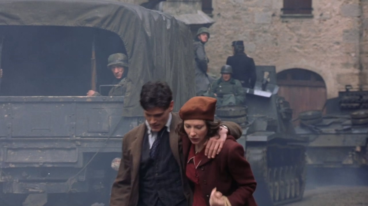 乱世有情天.2001[WEB-DL-720P][国英双语中字].mkv_20250214_184104.940.jpg