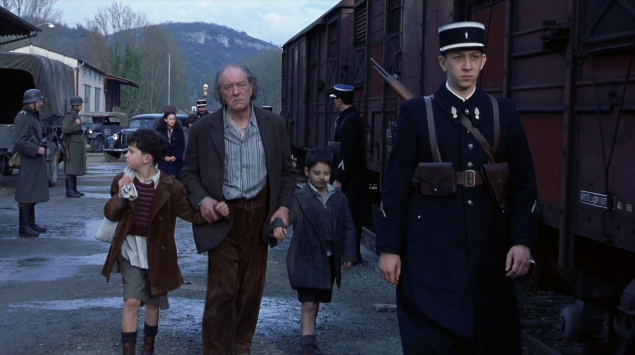乱世有情天.2001[WEB-DL-720P][国英双语中字].mkv_20250214_184203.688.jpg