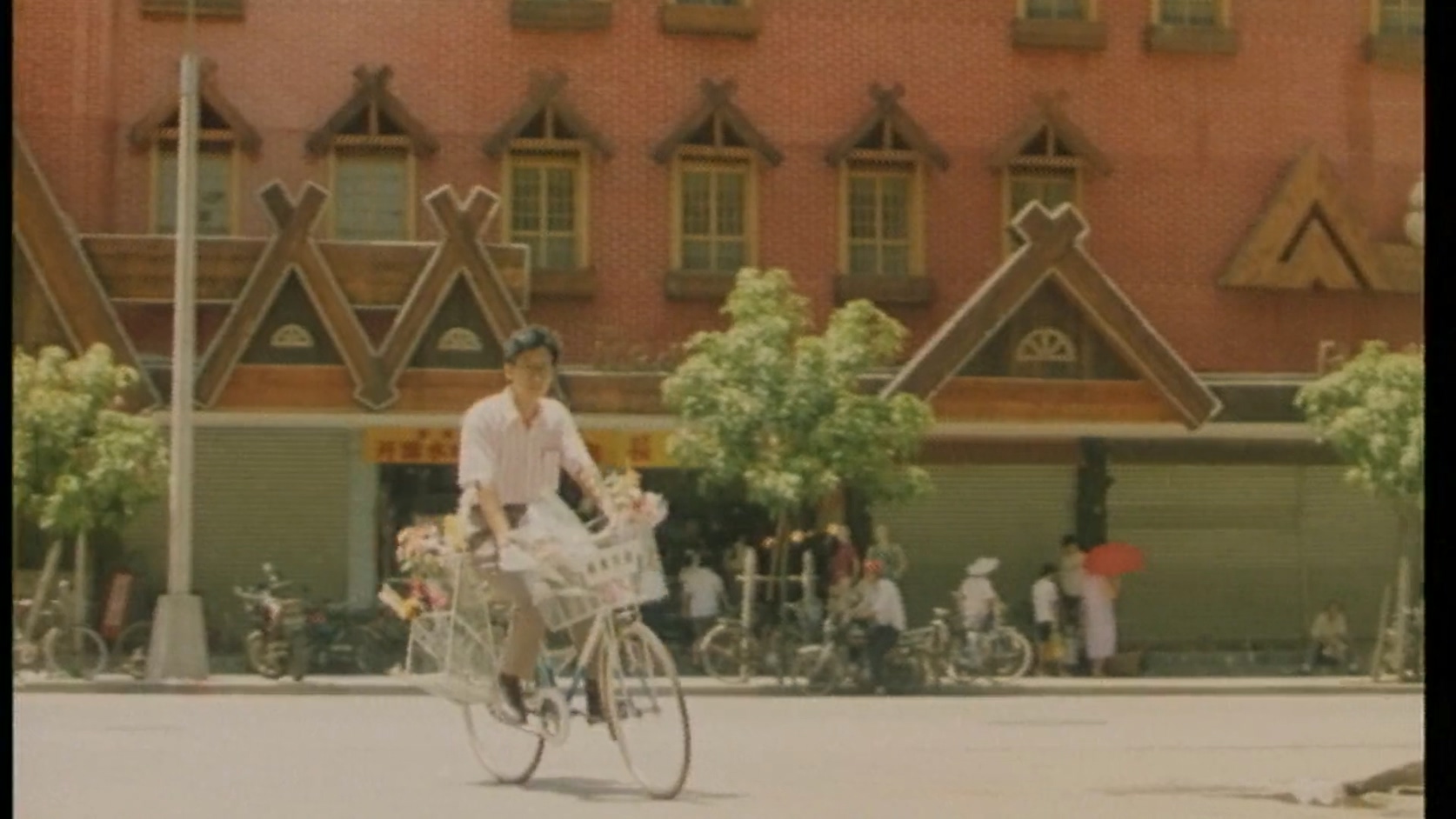 痴男靓女.MP4_20250227_111938.773.jpg 痴男靓女.MP4_20250227_111938.773.jpg