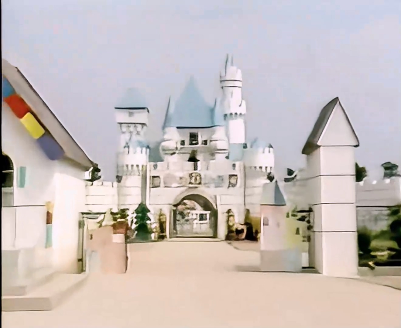 《动物王国窃案》02-猴贼落网.mp4_20250304_215435.638.jpg 《动物王国窃案》02-猴贼落网.mp4_20250304_215435.638.jpg