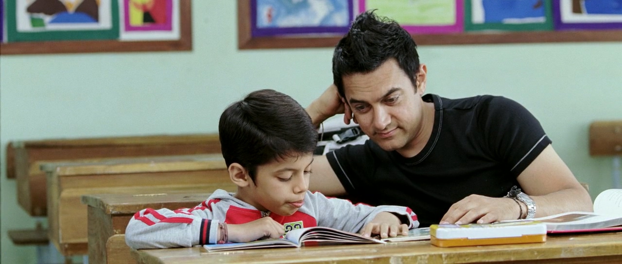 Taare.Zameen.Par.2007.BluRay.720p.DTS.x264-CHD.mkv_20250308_102710.341.jpg