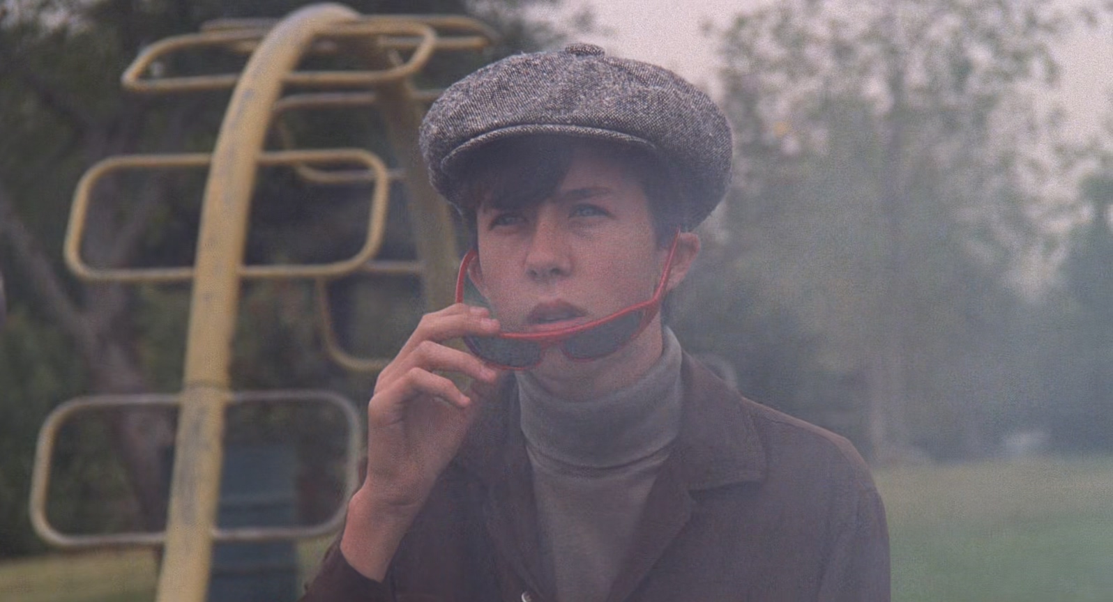 E.T.外星人.E.T.The.Extra-Terrestrial.1982.1080p.BluRay.x265.4audio-RARBG特效字幕.jpg