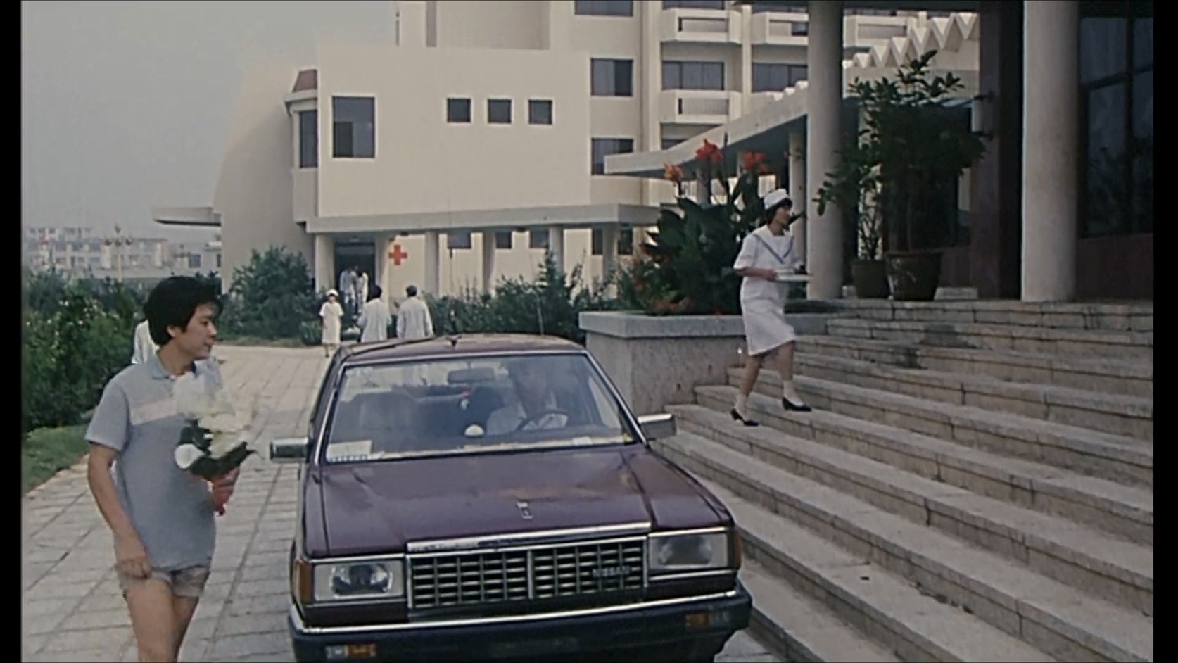 荒唐历险.MP4_20250317_121948.687.jpg