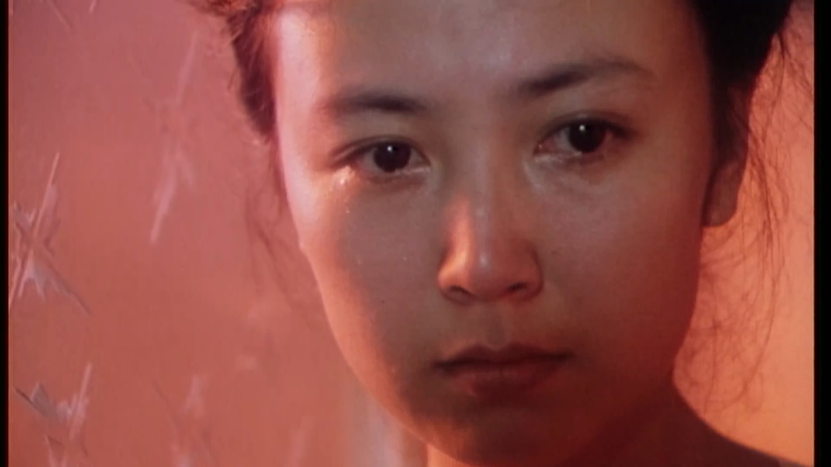 街上流行红裙子.mkv_20250325_112249.035.jpg