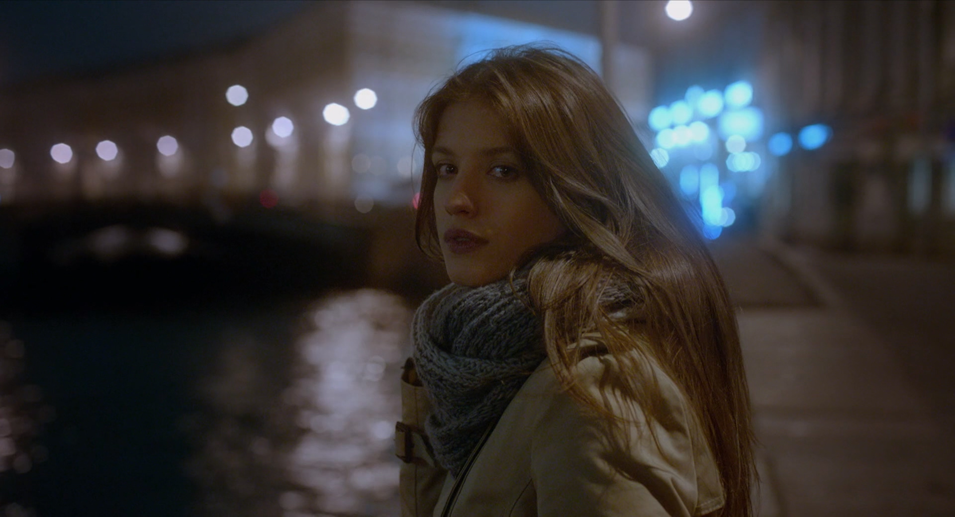 关于爱.About.Love.2017.GER.BluRay.1080p.x264.DTS-HD.MA.5.1-CMCT.mkv_20250327_184.jpg