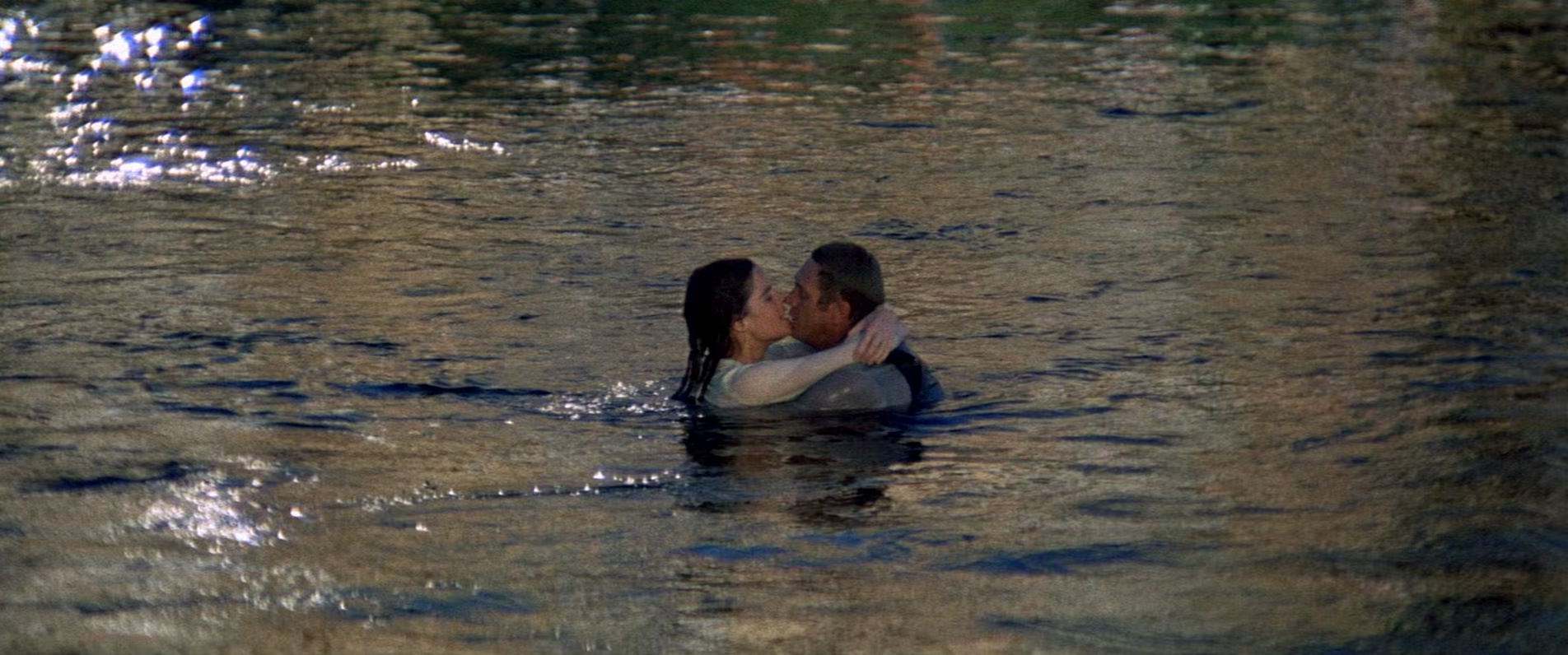 亡命大煞星.1972.1080p.BluRay.x265-RARBG.mkv_20250330_182704.214.jpg