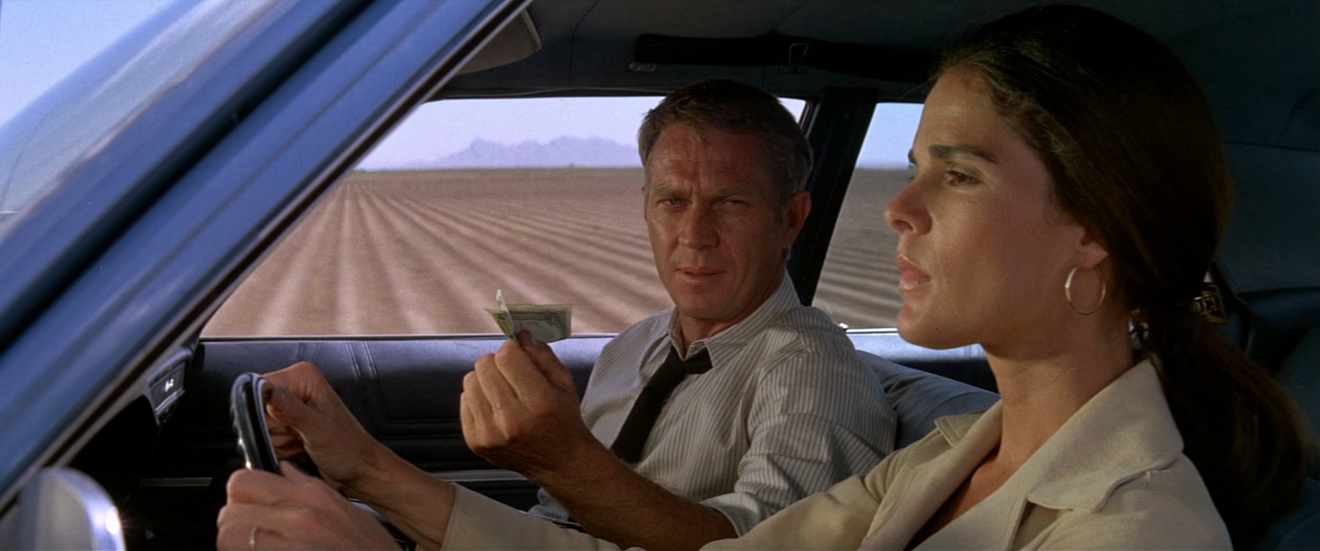 亡命大煞星.1972.1080p.BluRay.x265-RARBG.mkv_20250330_185832.254.jpg