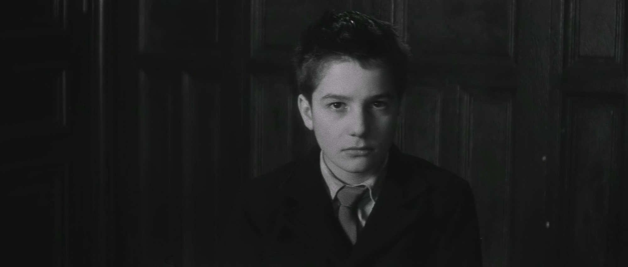 The.400.Blows.1959.BluRay.2160p.DTS-HD.MA1.0.HDR.DoVi.x265.10bit-DreamHD.mkv_202.jpg