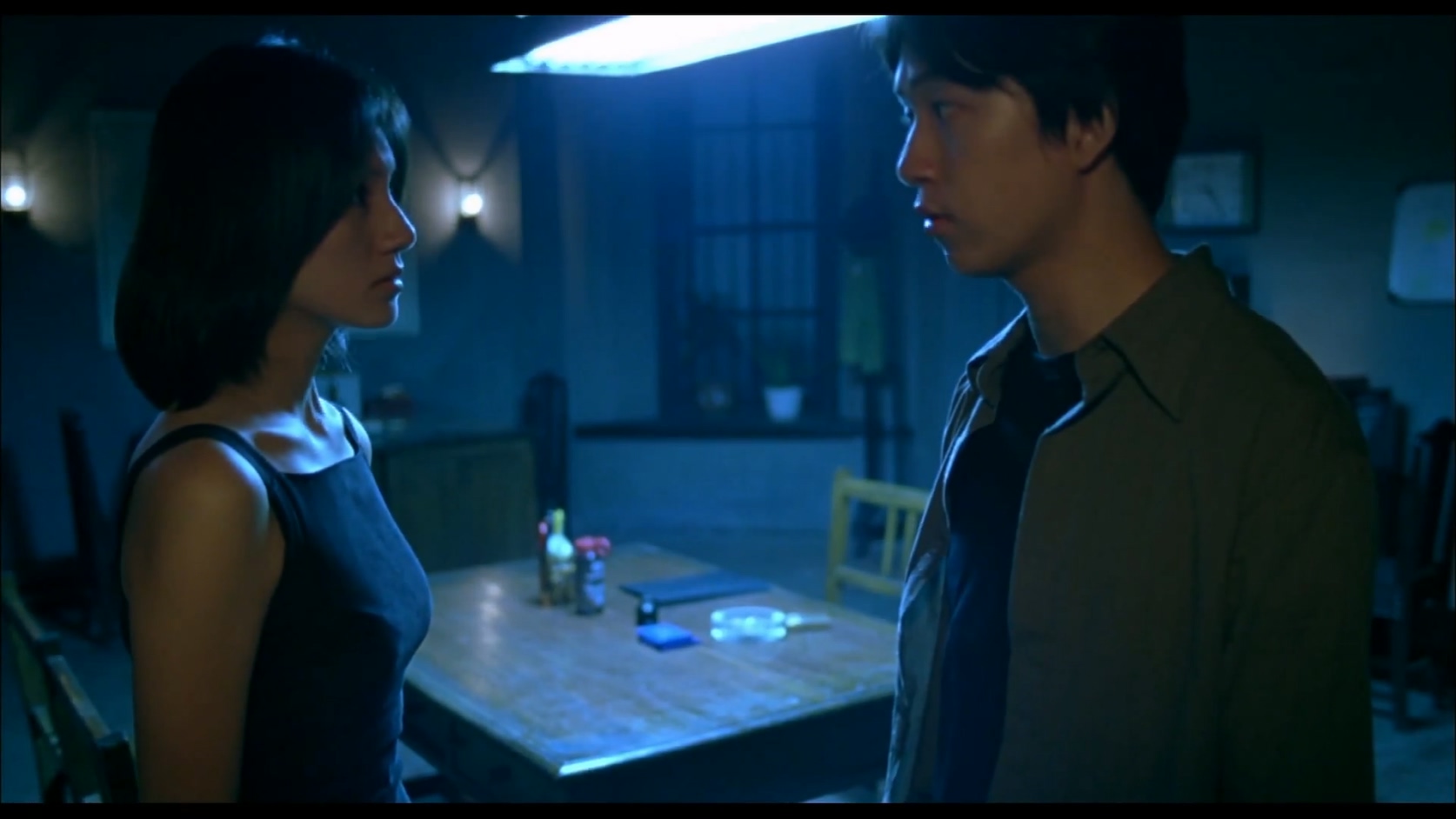 蓝色爱情.mkv_20250401_103905.352.jpg