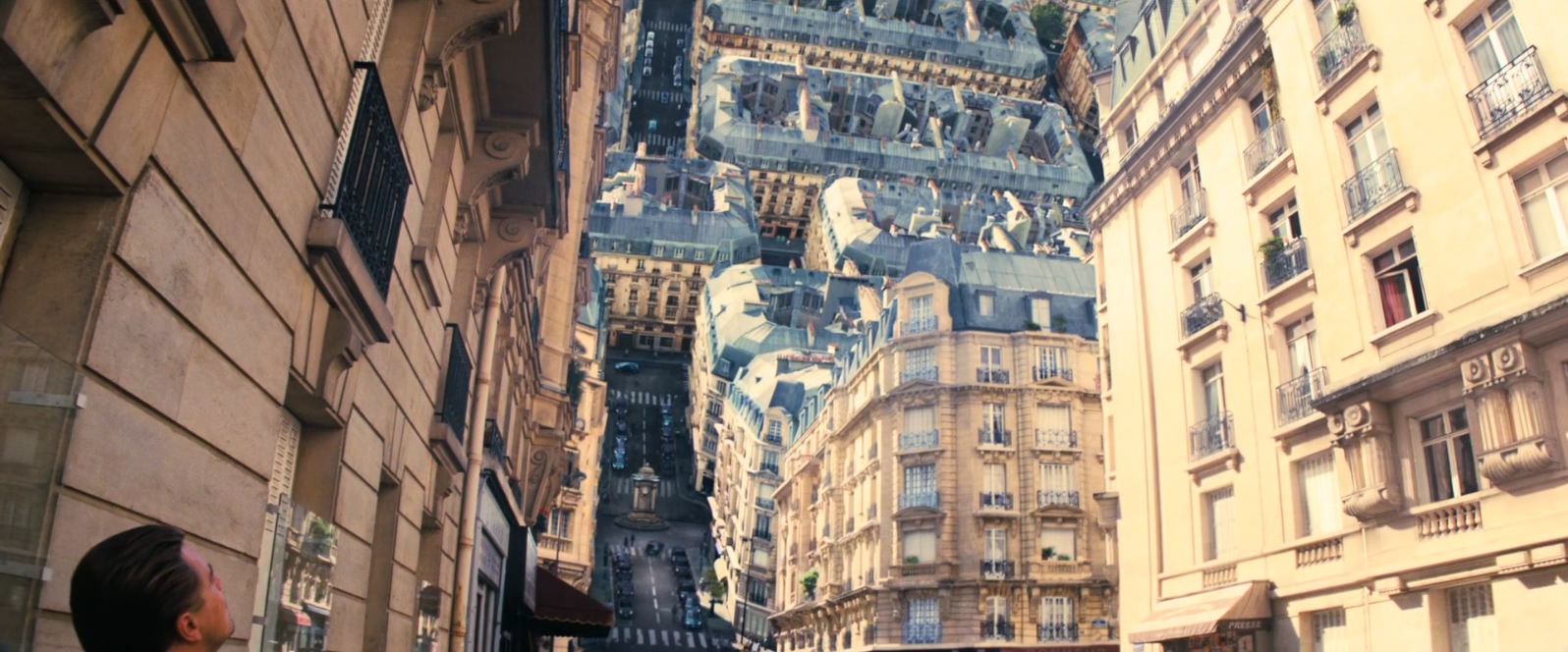 盗梦空间.Inception.2010.1080p.BluRay.x265.10bit.2Audio.AAC(5.1)特效字幕.mkv_2025.jpg