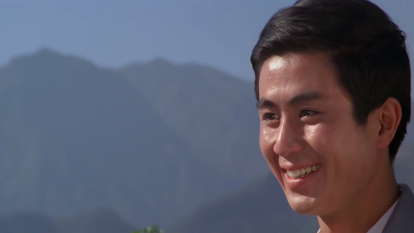 庐山恋.Romance.on.Lushan.Mountain.1980.HD1080P.国语中字..mp4_20250404_103625.157.jpg