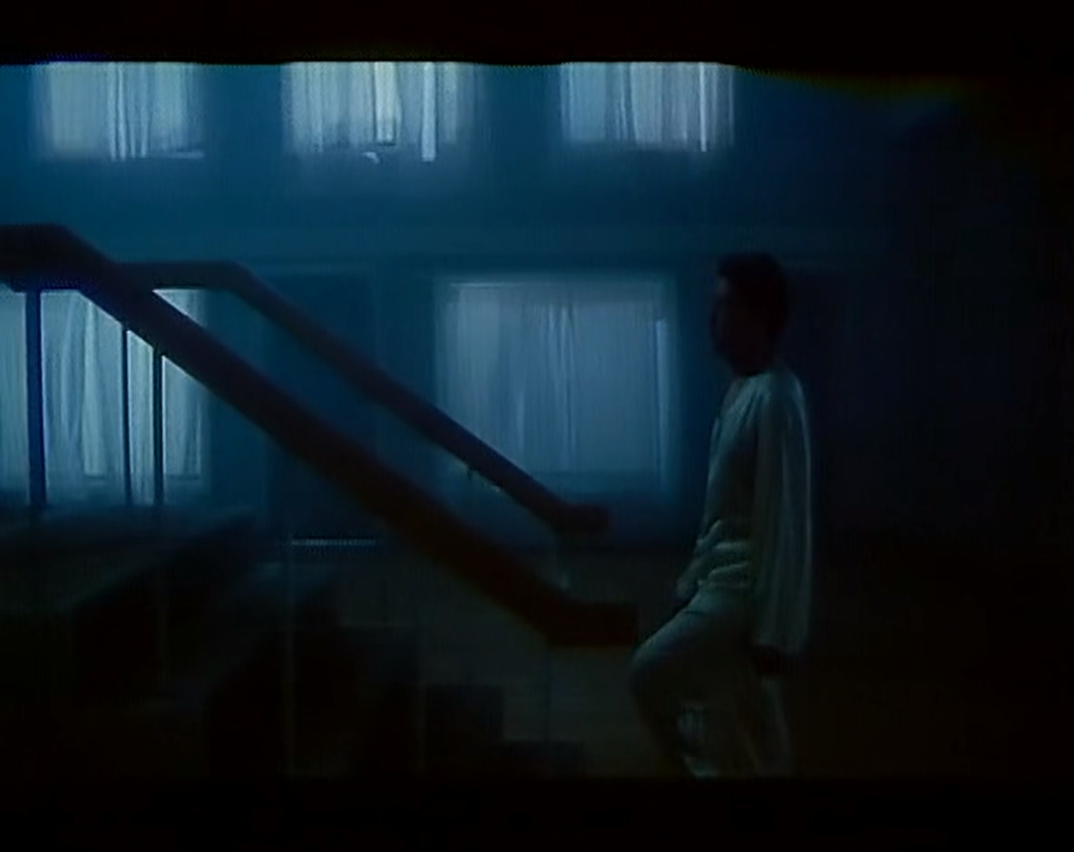 灵魂出窍.mkv_20250408_111604.977.jpg