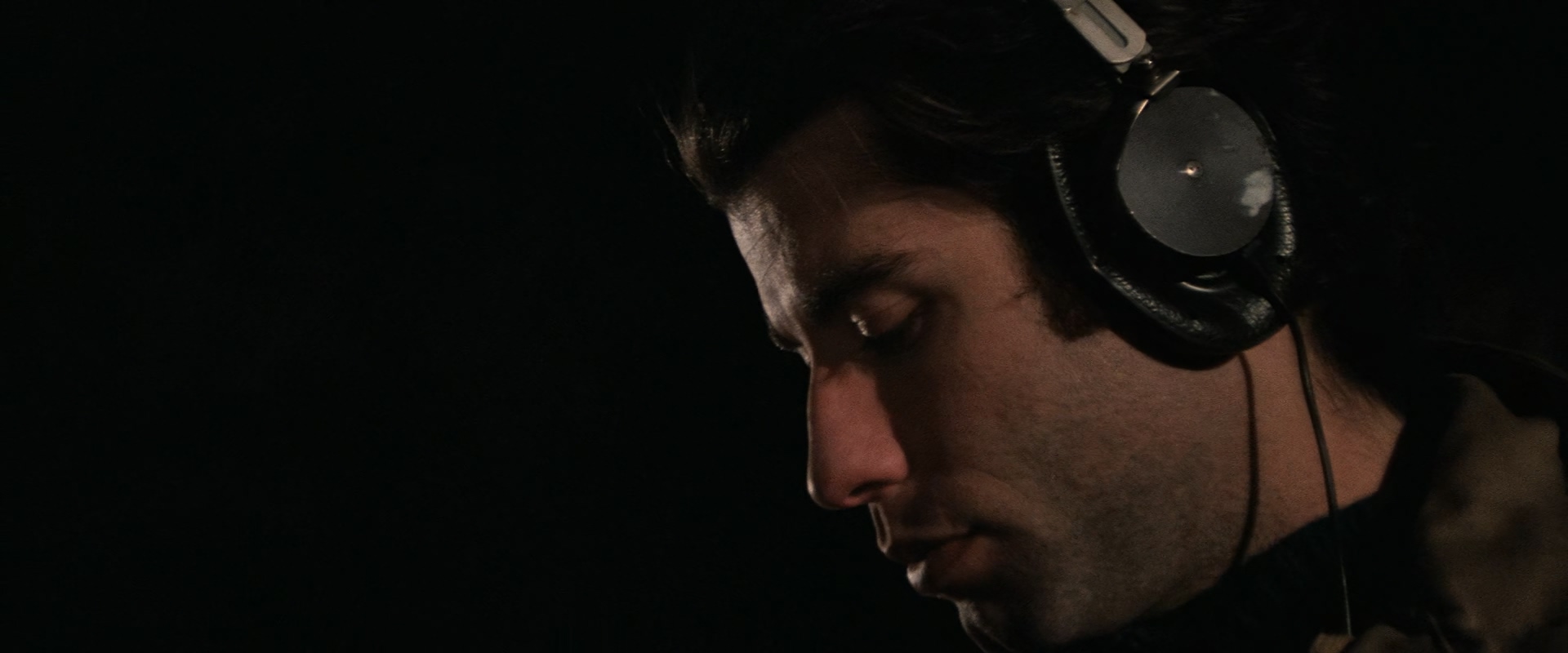 Blow.Out.1981.CC.1080p.BluRay.x265.10bit.FLAC.2.0-SONYHD.mkv_20250408_224200.422.jpg