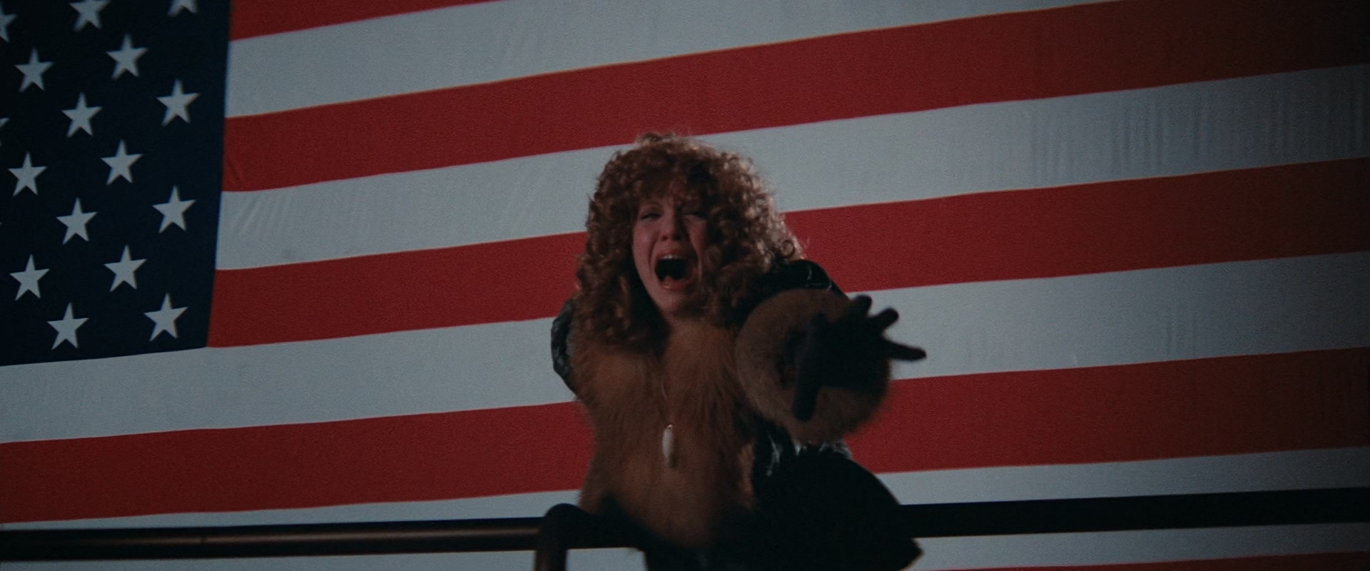 Blow.Out.1981.CC.1080p.BluRay.x265.10bit.FLAC.2.0-SONYHD.mkv_20250408_225053.285.jpg