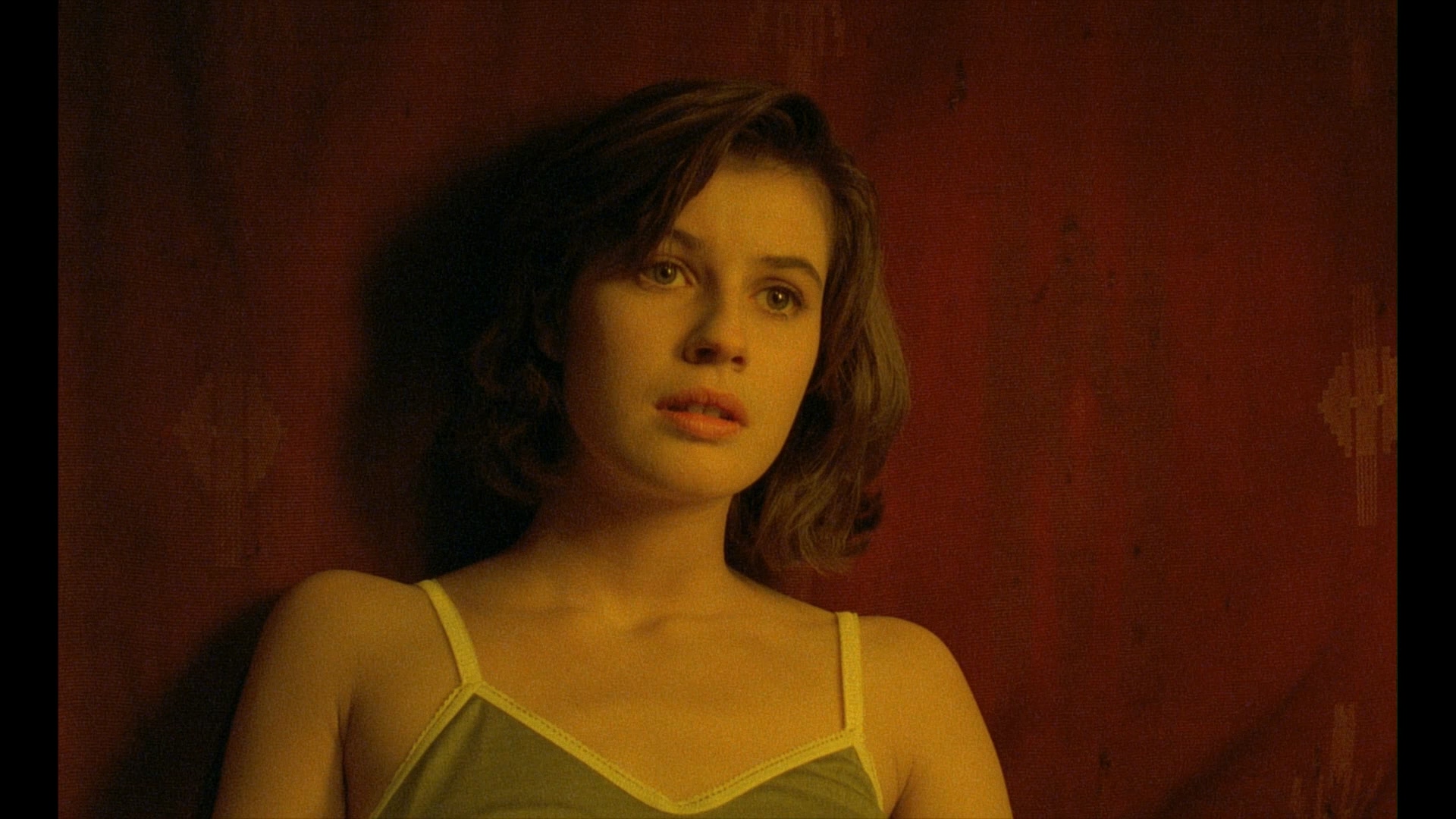 The.Double.Life.of.Veronique.1991.CC.1080p.BluRay.Remux.AVC.DTS-HD.MA.2.0-QuickI.jpg