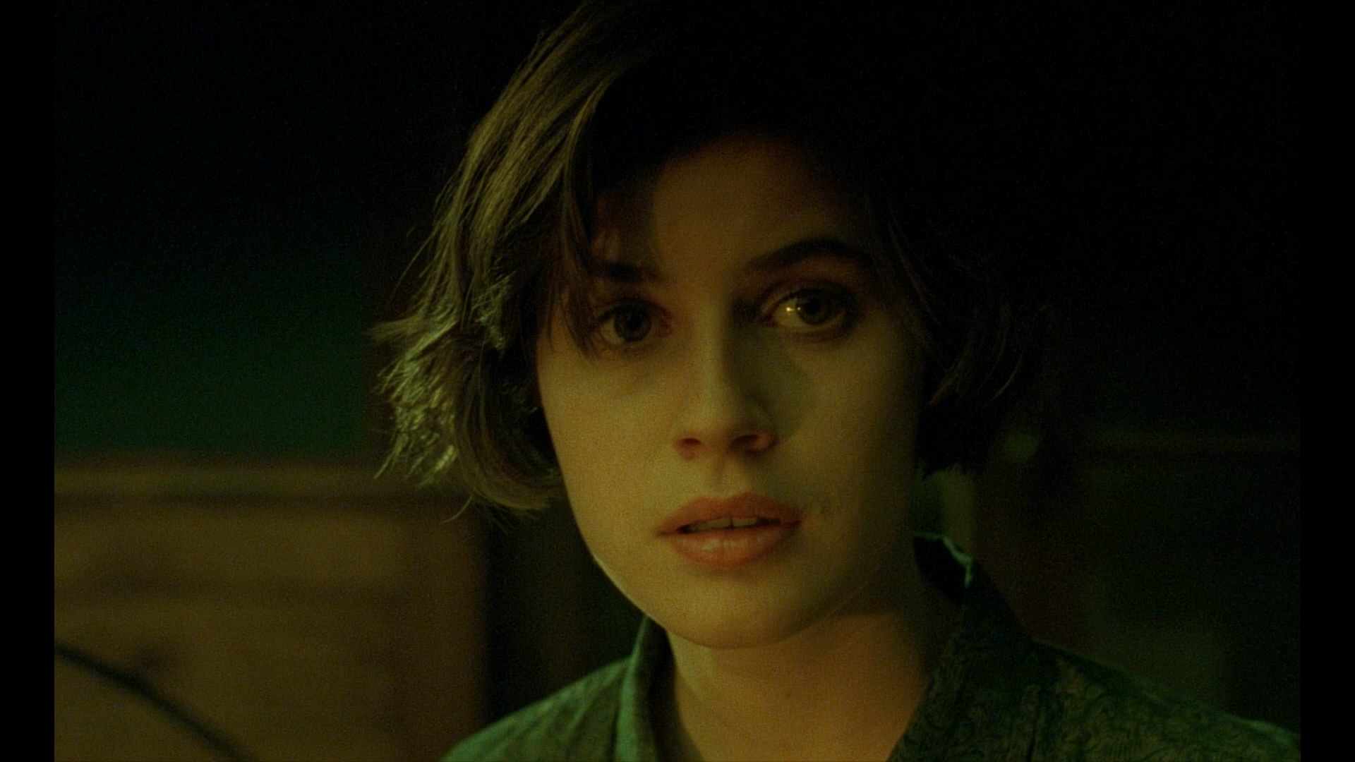 The.Double.Life.of.Veronique.1991.CC.1080p.BluRay.Remux.AVC.DTS-HD.MA.2.0-QuickI.jpg