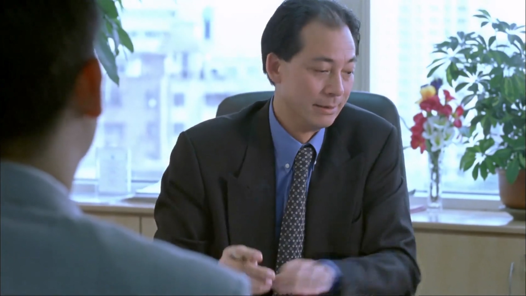 美丽新世界.mkv_20250412_104152.586.jpg