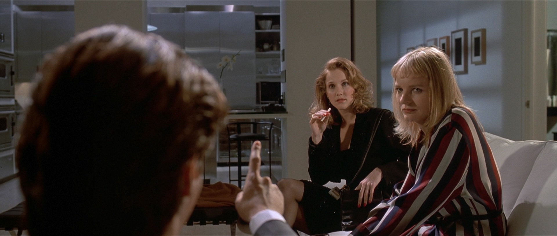 American.Psycho.2000.1080p.BluRay.x264.TrueHD.5.1-ParkHD.mkv_20250412_205648.881.jpg