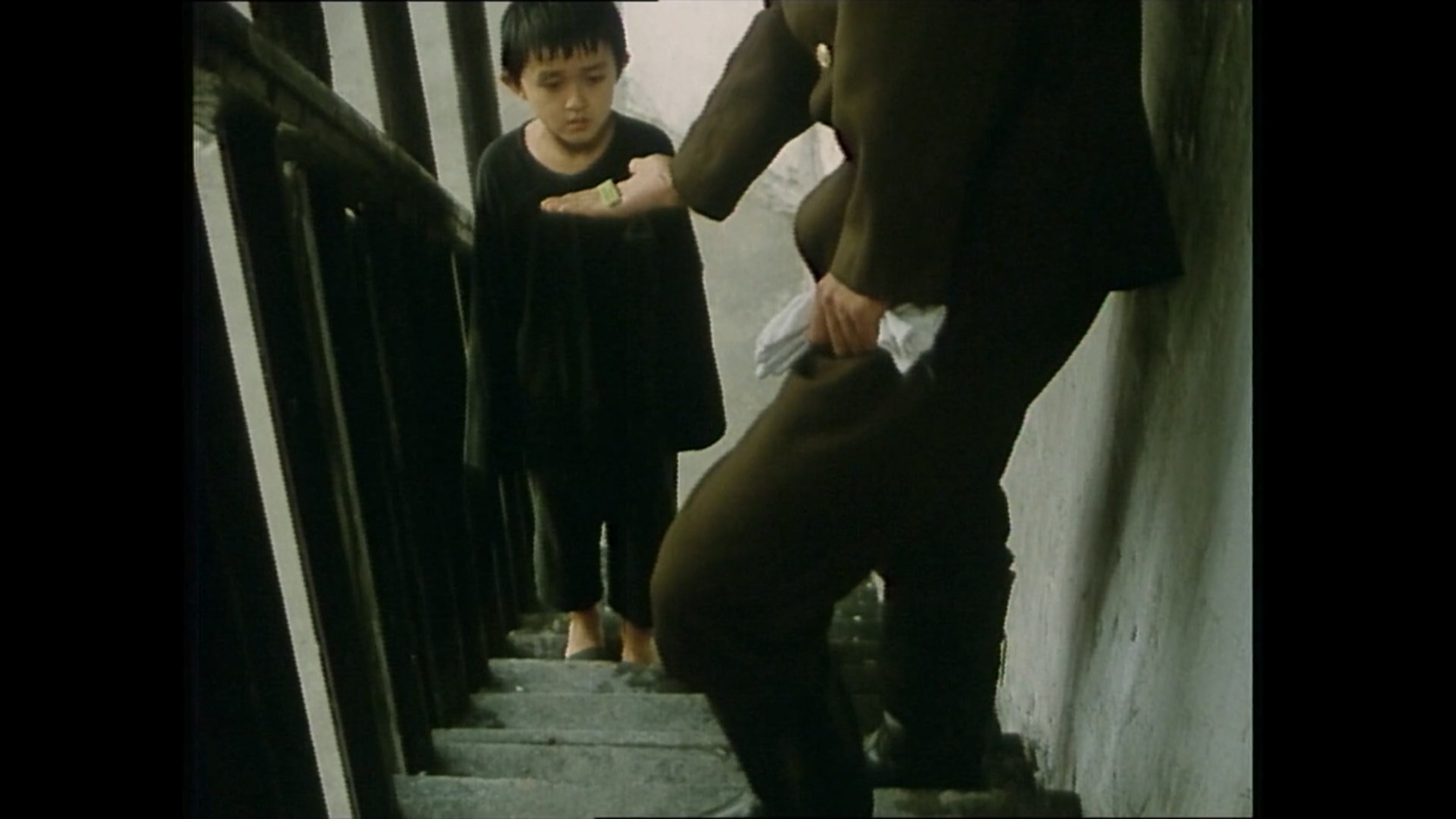 魔窟中的幻想.mkv_20250413_105230.646.jpg
