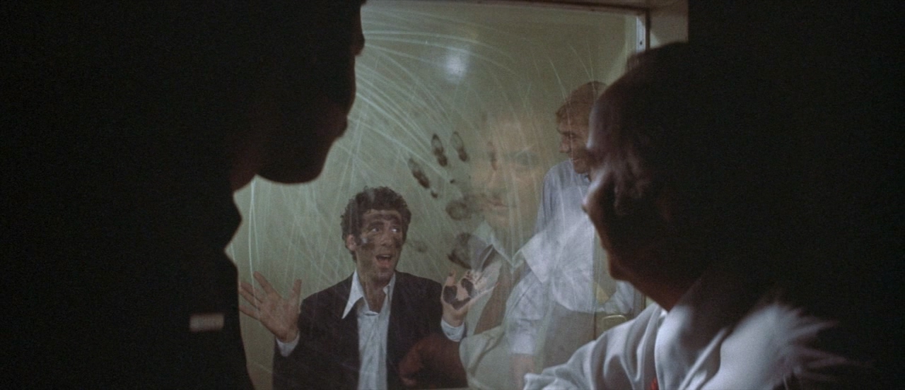 The.Long.Goodbye.1973.720p.BluRay.X264-AMIABLE.mkv_20250413_161141.495.jpg