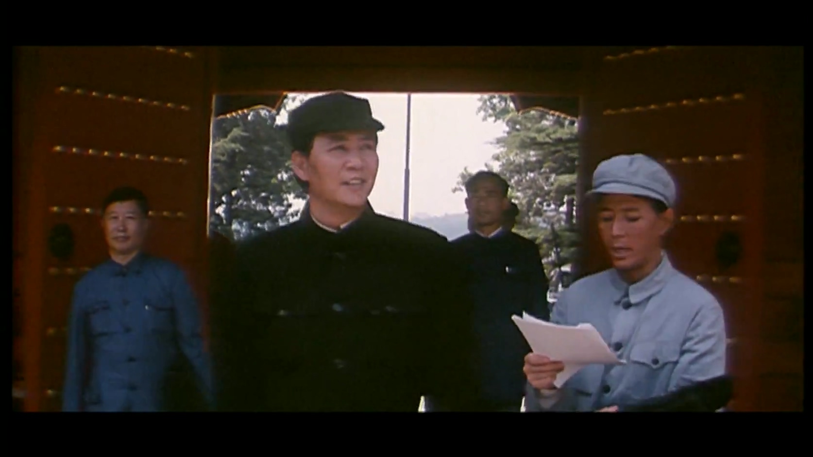毛泽东的故事.mkv_20250414_112451.845.jpg