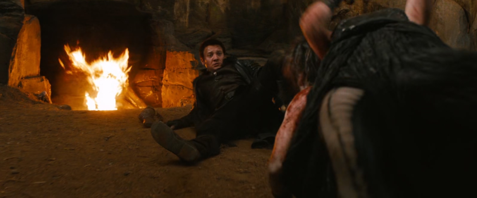 韩赛尔与格蕾特：女巫猎人.Hansel.and.Gretel.Witch.Hunters.2013.1080p.10bit.BluRay.jpg