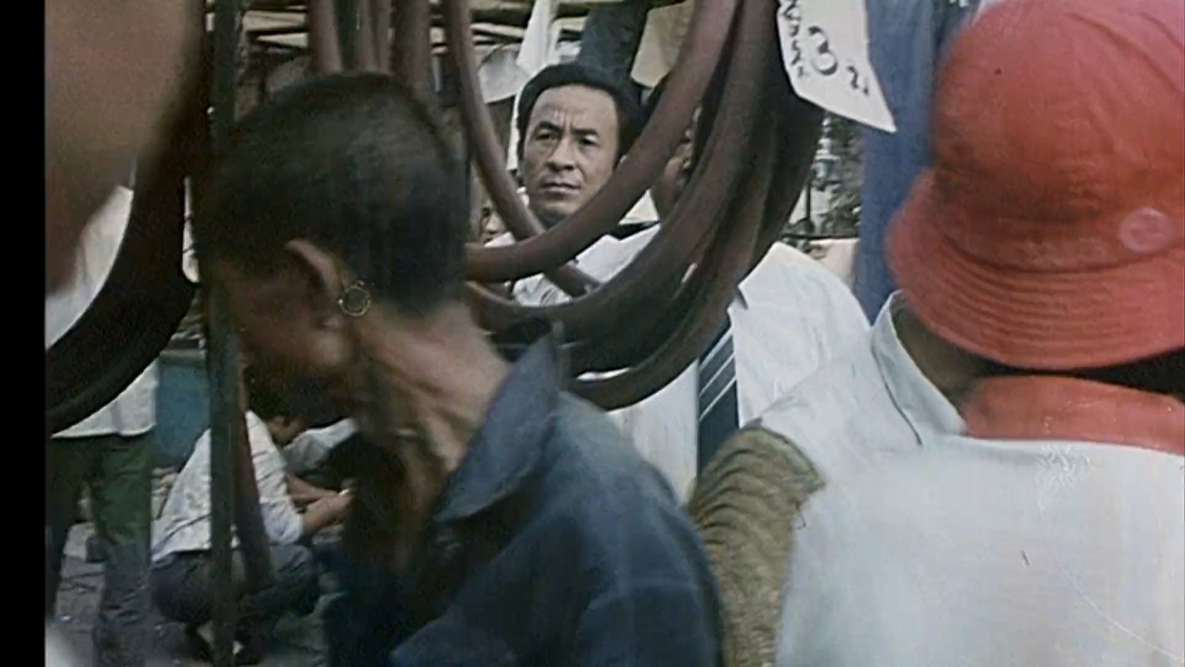 南洋富翁.mkv_20250419_122924.176.jpg