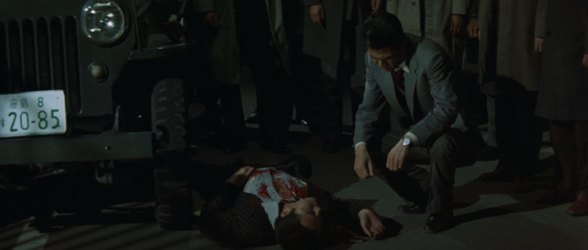Cops.vs.Thugs.1975.1080p.BluRay.x265.10bit.FLAC.2.0-SONYHD.mkv_20250419_212436.514.jpg