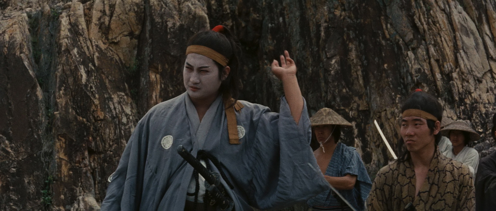 The.Valiant.Ones.1975.2160p.UHD.BluRay.x265.10bit.DD1.0-ParkHD.mkv_20250420_192221.734.jpg