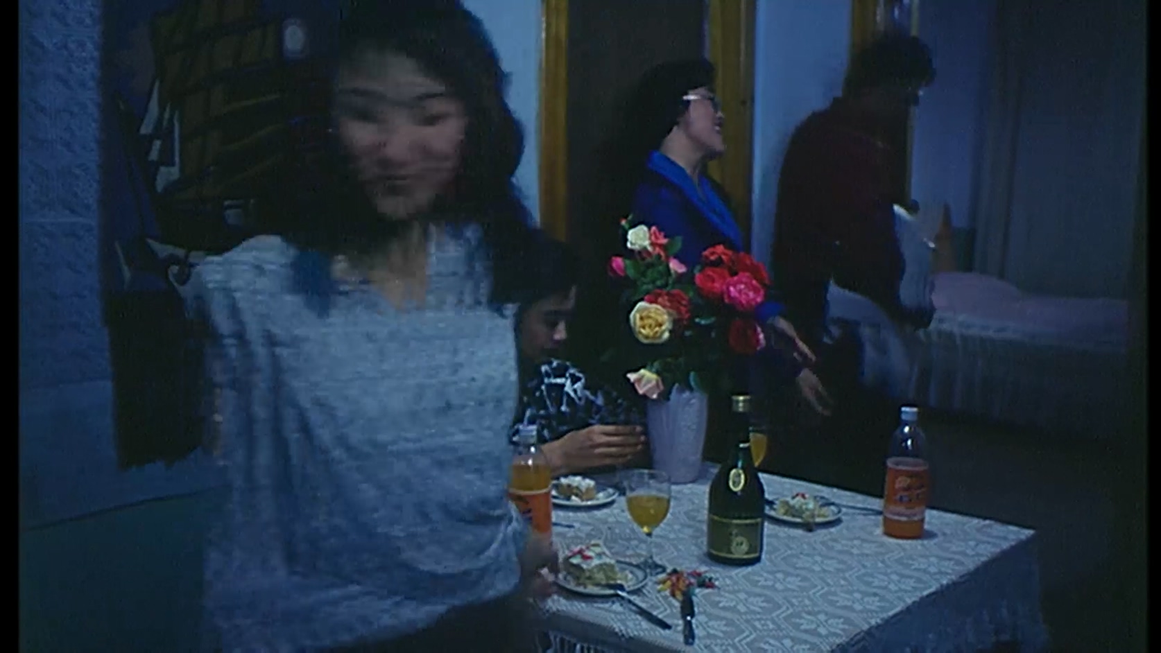 女性世界.MP4_20250423_112215.543.jpg