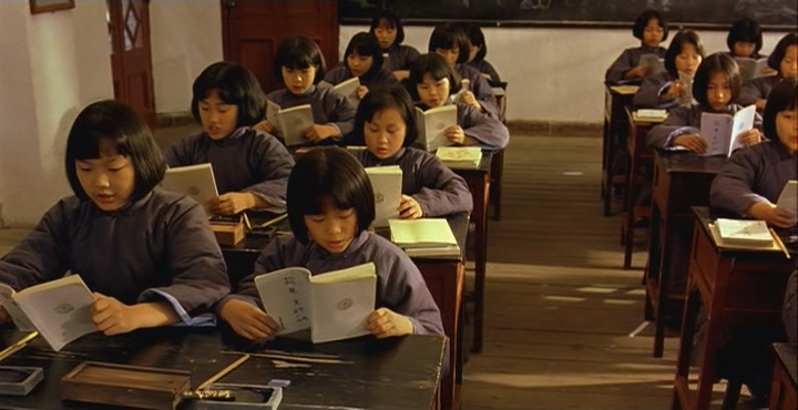 [游园惊梦].Peony.Pavilion.2001.DVDRip.x264.DTS.3Audios-CMCT.mkv_20250430_011045.469.jpg