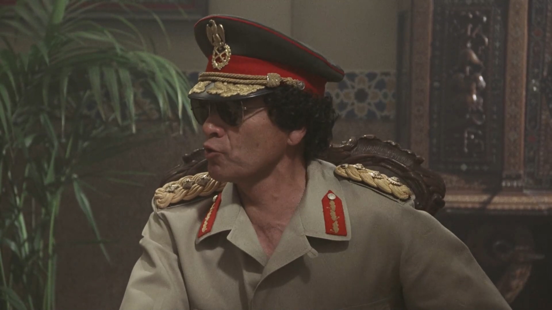 《白头神探1 国语版》1080P国语配音.mp4_20250505_195213.628.jpg