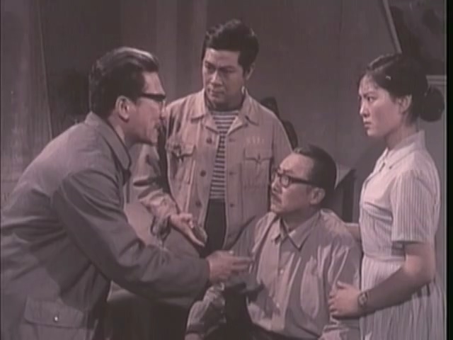 熊迹.Bear's Prints.1977.DVD.X264.AAC.HALFCD.mkv_20250604_222331.930.jpg