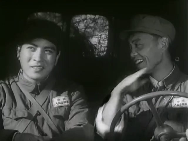 长空雄鹰.Air Force.1976.DVD.X264.AAC(0：-)-.mkv_20250615_184306.442.jpg