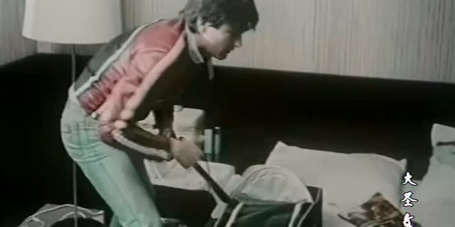 炽热的爱情.Groznica Ljubavi.1986.DVD.X264.AAC.HALFCD.mkv_20250617_184237.870.jpg