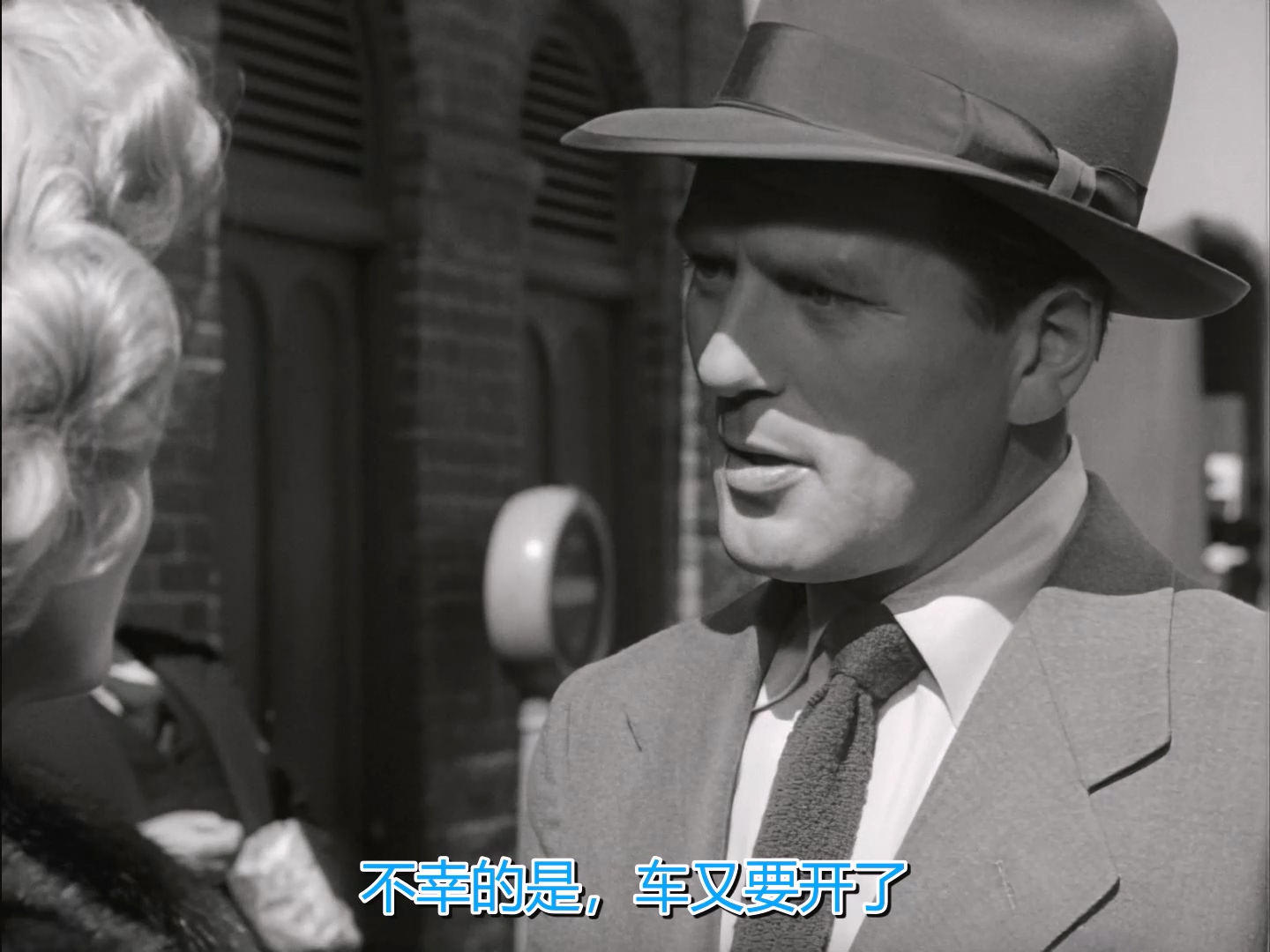 狭窄边缘 1080p 1952.mp4_20250621_123818.475.jpg