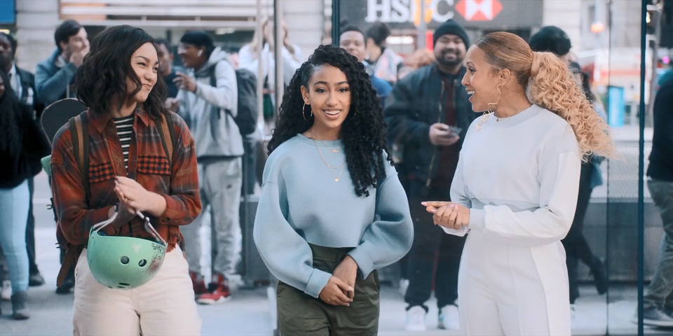 Q 球鞋奇缘-2022.mkv_20250622_214956.756.jpg