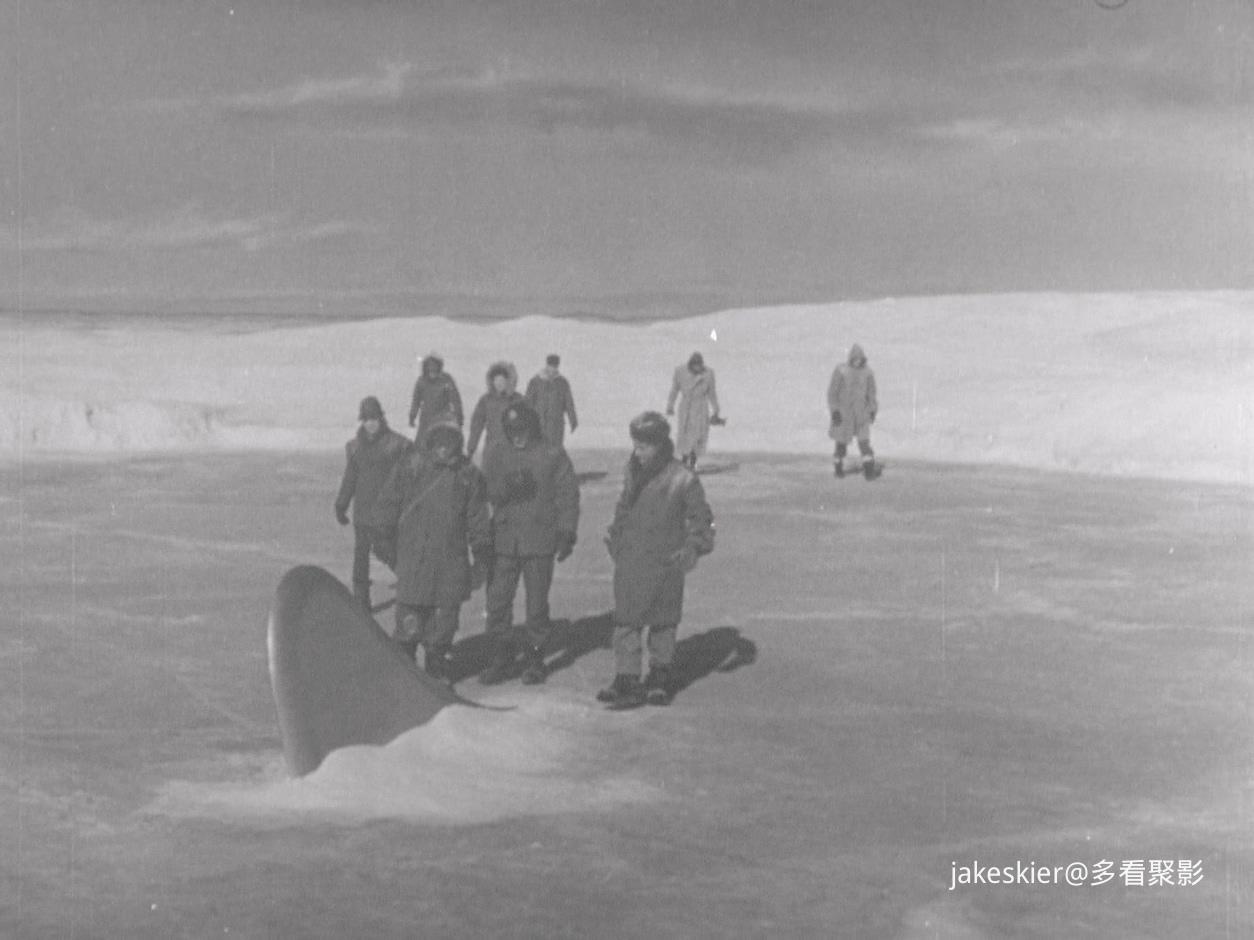 1951.怪人(80分钟).1080P.英语中字.mkv_20250915_003208.168.jpg