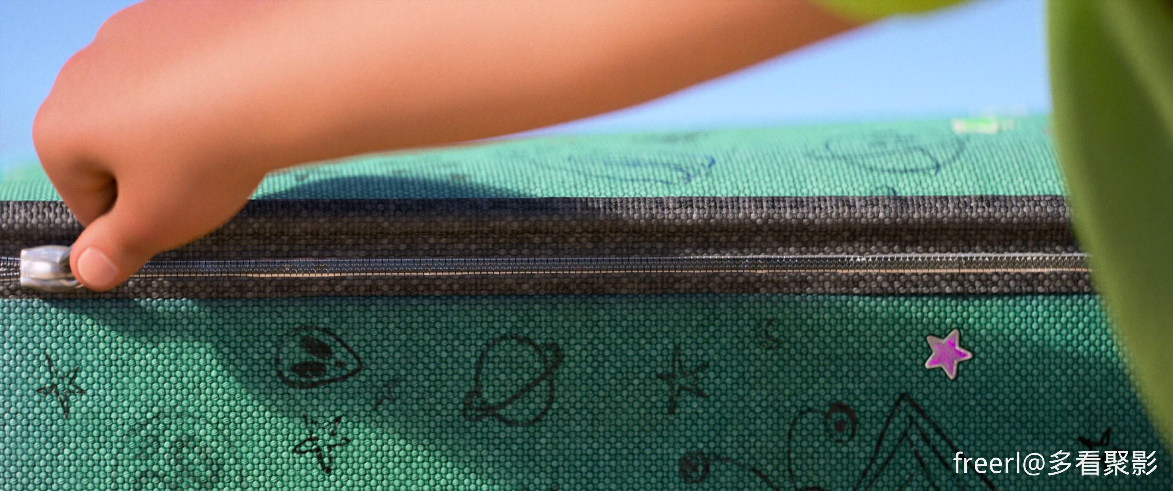 地球特派员.Elio.2025.2160p.4K.WEB.x265.10bit.台配国英双语中字.mkv_20250919_043728.509.jpg 地球特派员.Elio.2025.2160p.4K.WEB.x265.10bit.台配国英双语中字.mkv_20250919_043728.509.jpg