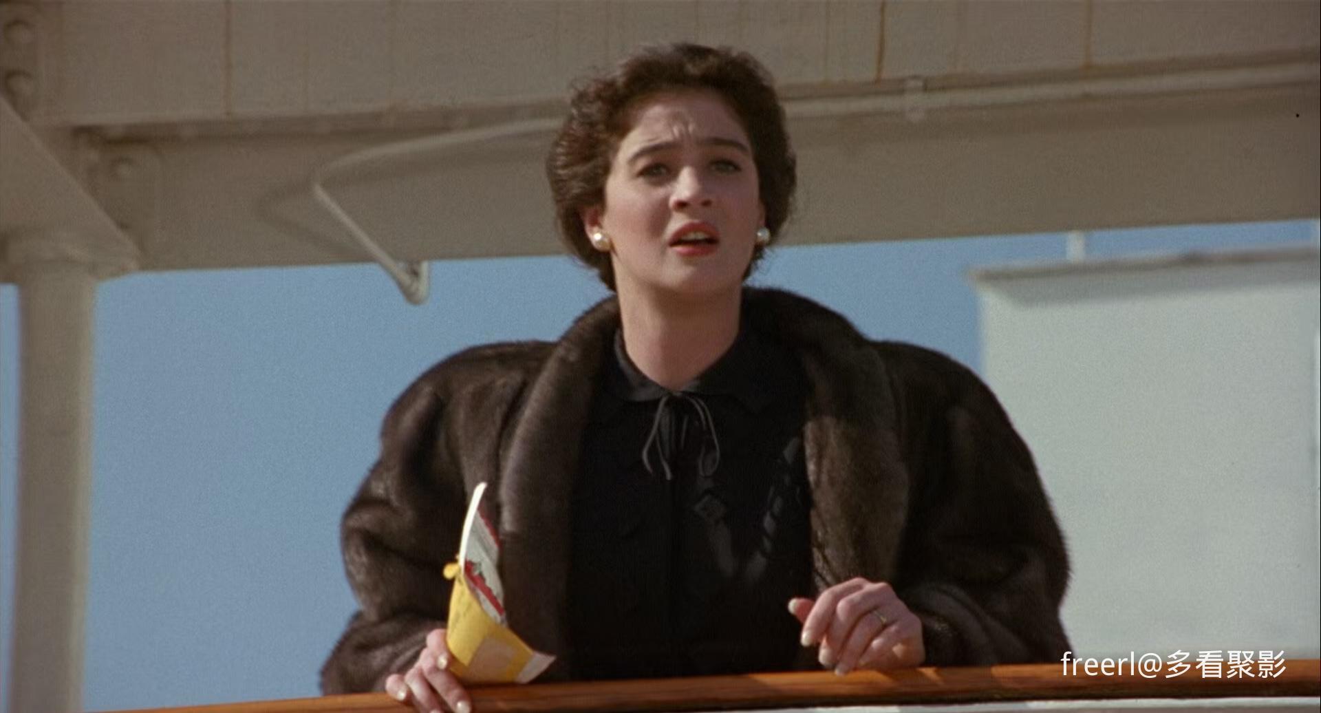 卓别林.Chaplin.1992.1080p.BluRay.x265.384kbps央视国英双语中字.mkv_20250928_024821.327.jpg 卓别林.Chaplin.1992.1080p.BluRay.x265.384kbps央视国英双语中字.mkv_20250928_024821.327.jpg