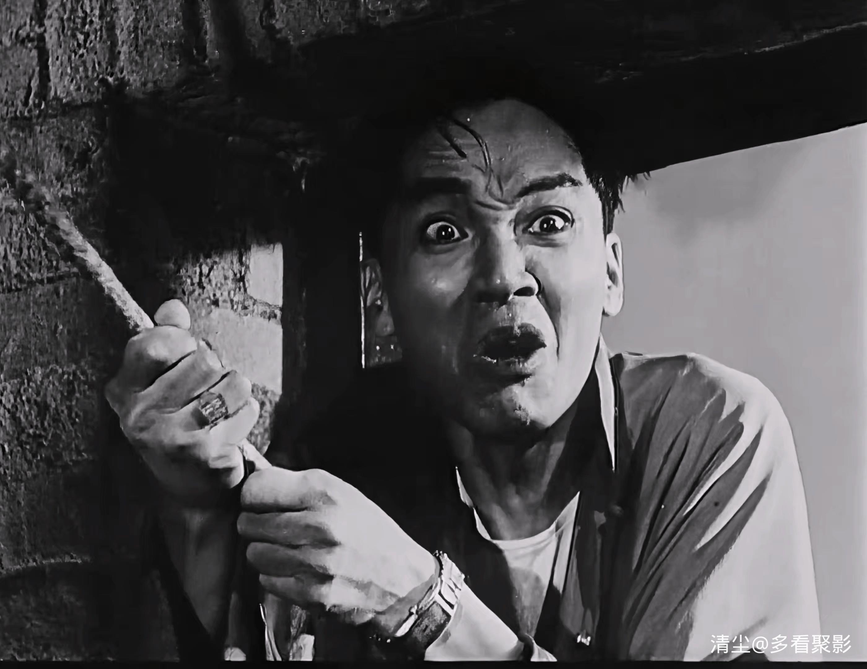 1963 七十二家房客.mp4_20251015_163727.200.jpg 1963 七十二家房客.mp4_20251015_163727.200.jpg