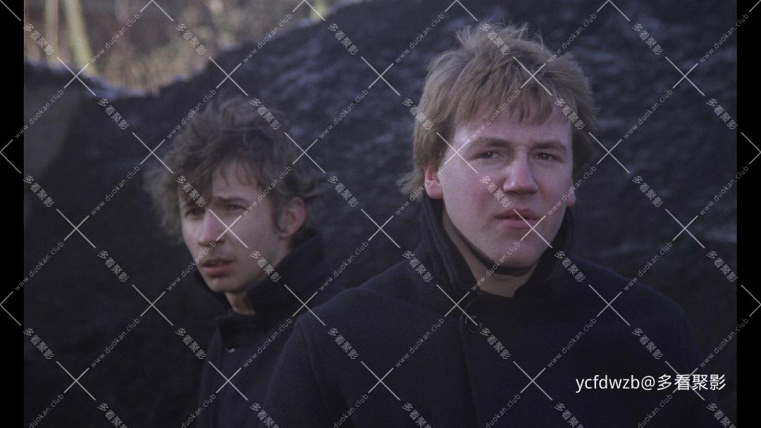 p2559419577.jpg p2559419577.jpg