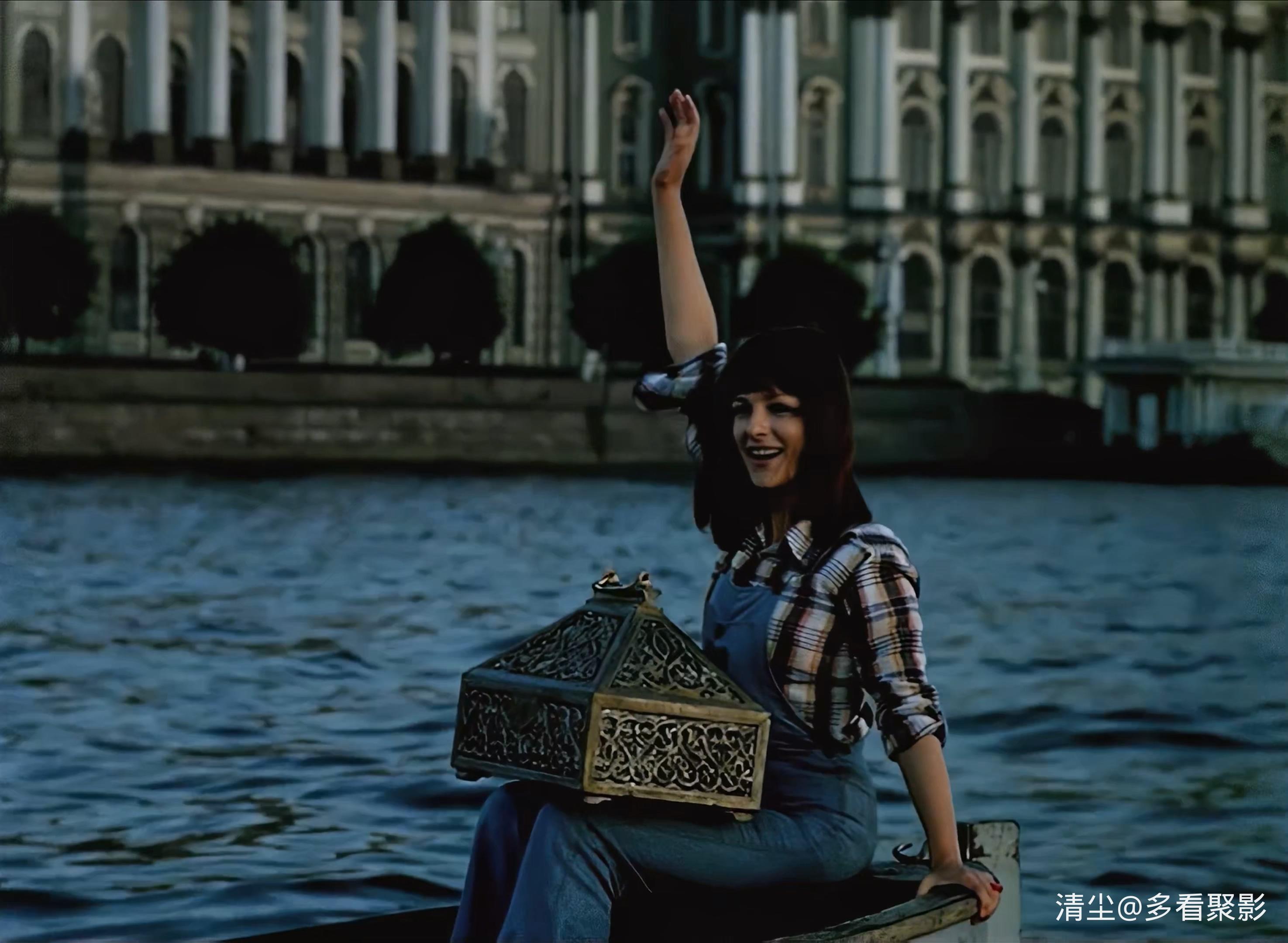 1974 意大利人在俄罗斯的奇遇 4K.mkv_20251101_133609.002.jpg